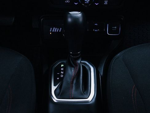 Used 2023 Jeep Renegade Trailhawk image 26