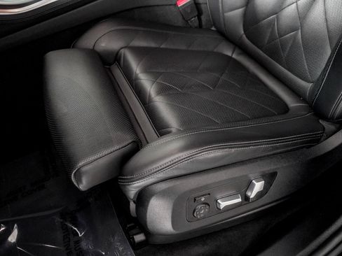 Used 2023 BMW X5 sDrive40i w/ Parking Assistance Package image 42