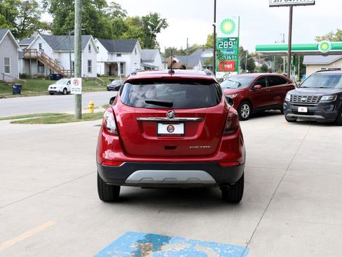 Used 2019 Buick Encore Preferred image 6