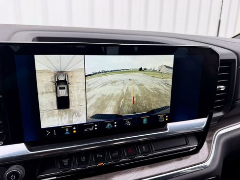 Used 2024 Chevrolet Silverado 2500 LTZ w/ LTZ Premium Package image 30