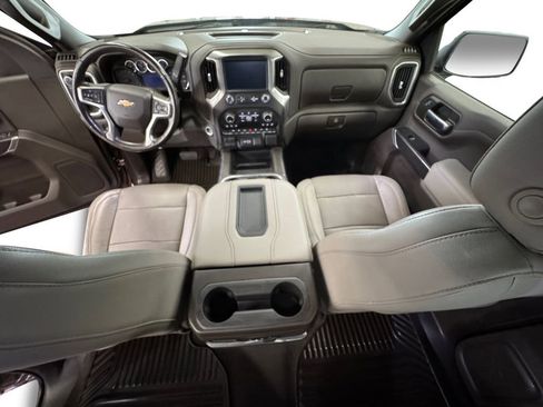 Used 2019 Chevrolet Silverado 1500 LTZ w/ LTZ Plus Package AWD/4WD image 12