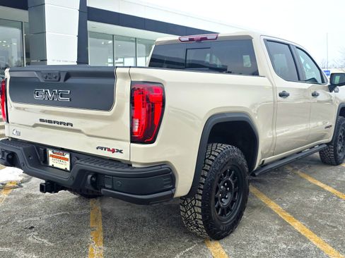 New 2026 GMC Sierra 1500 AT4X w/ AT4X AEV Edition image 9