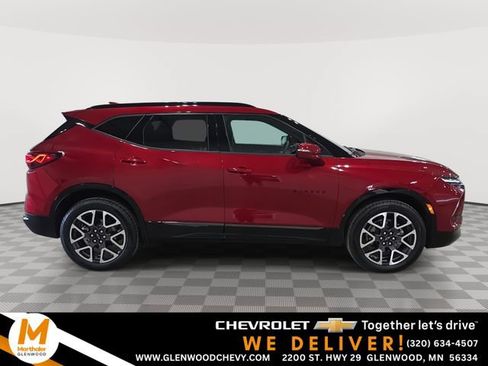 Used 2025 Chevrolet Blazer RS w/ Driver Confidence II Package AWD/4WD image 1