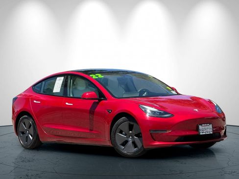 Used 2022 Tesla Model 3 Long Range AWD/4WD image 2