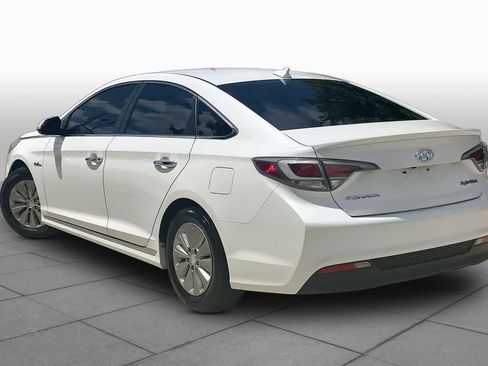Used 2016 Hyundai Sonata SE FWD image 12