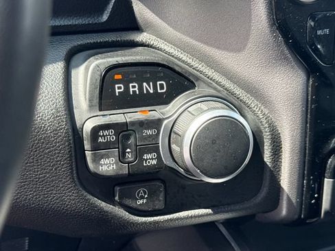 Used 2025 RAM 1500 Big Horn AWD/4WD image 16