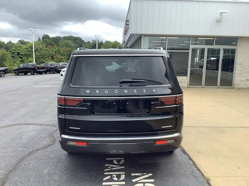 Used 2022 Jeep Wagoneer Series II image 5