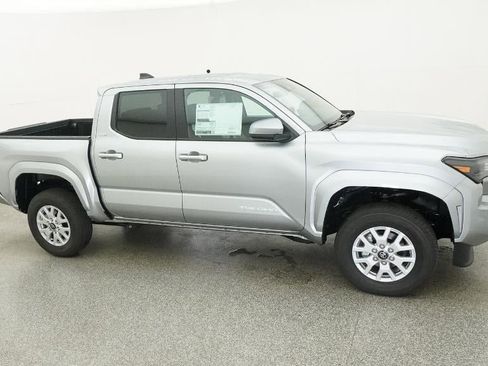 New 2026 Toyota Tacoma SR5 image 39