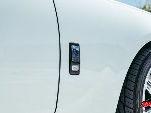 Used 2017 Rolls-Royce Ghost RWD image 36