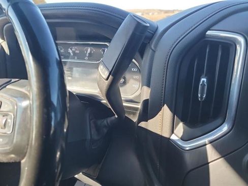 Used 2023 GMC Sierra 2500 AT4 w/ AT4 Preferred Package image 19