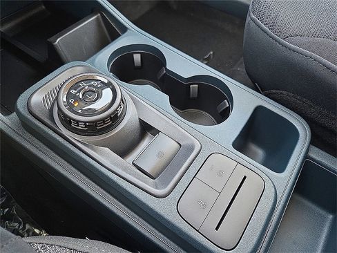 New 2025 Ford Maverick XL w/ Equipment Group 102A image 20