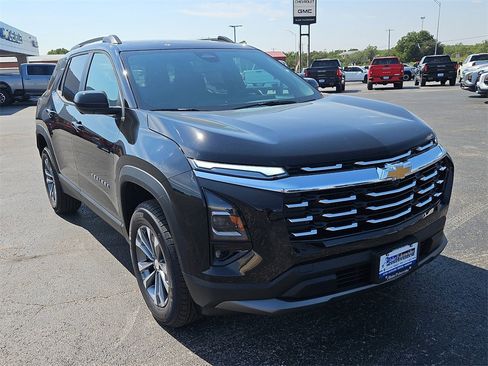 New 2026 Chevrolet Equinox LT w/ Convenience Package II image 10