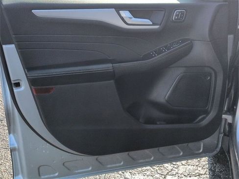 Used 2024 Ford Escape Platinum image 15
