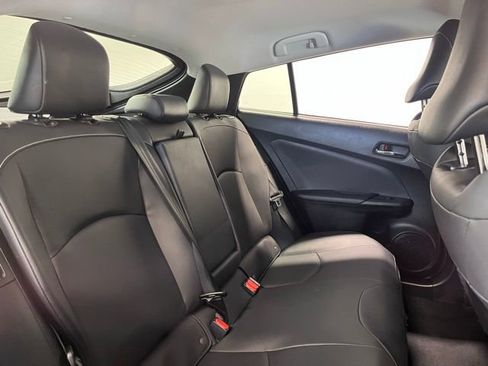 Used 2022 Toyota Prius Prime Limited image 13