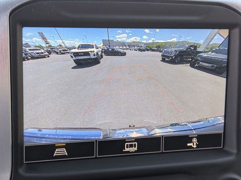 Used 2022 GMC Sierra 1500 SLT AWD/4WD image 20