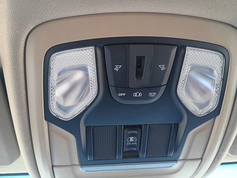 Used 2019 RAM 2500 Tradesman AWD/4WD image 38