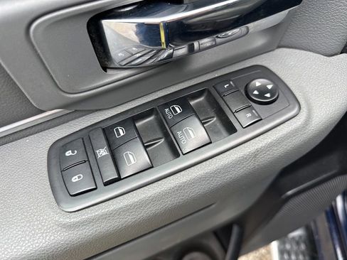Used 2018 RAM 2500 Big Horn AWD/4WD image 17