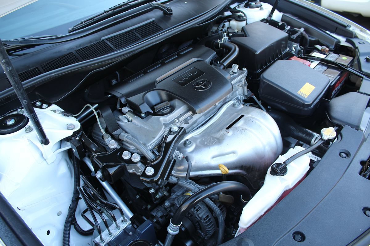 Used 2014 Toyota Camry SE FWD image 28