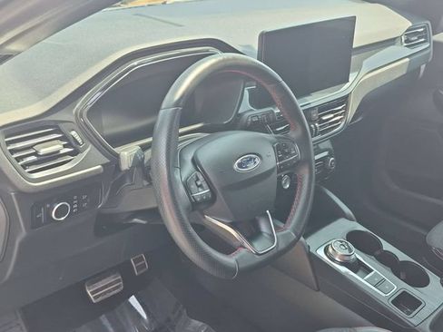 Used 2023 Ford Escape ST-Line w/ Tech Pack #1 AWD/4WD image 11