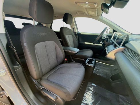 Used 2024 Hyundai Ioniq 5 SEL AWD/4WD image 31