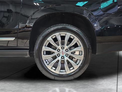 Used 2023 GMC Yukon XL Denali w/ LPO, Floor Liner Package image 32