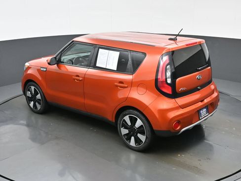 Used 2019 Kia Soul + FWD image 31