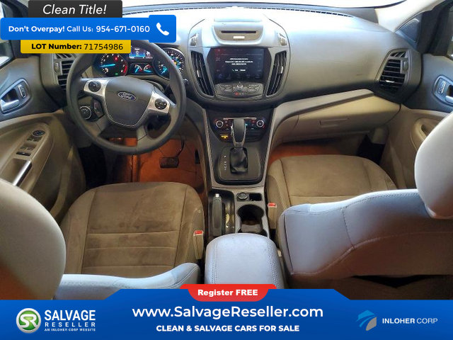 Used 2016 Ford Escape SE w/ Equipment Group 201A FWD image 11
