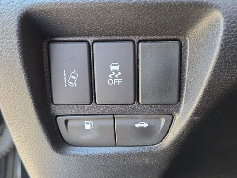 Used 2017 Acura TLX w/ Technology Package FWD image 35