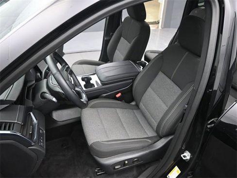 Certified 2025 GMC Acadia Elevation image 11