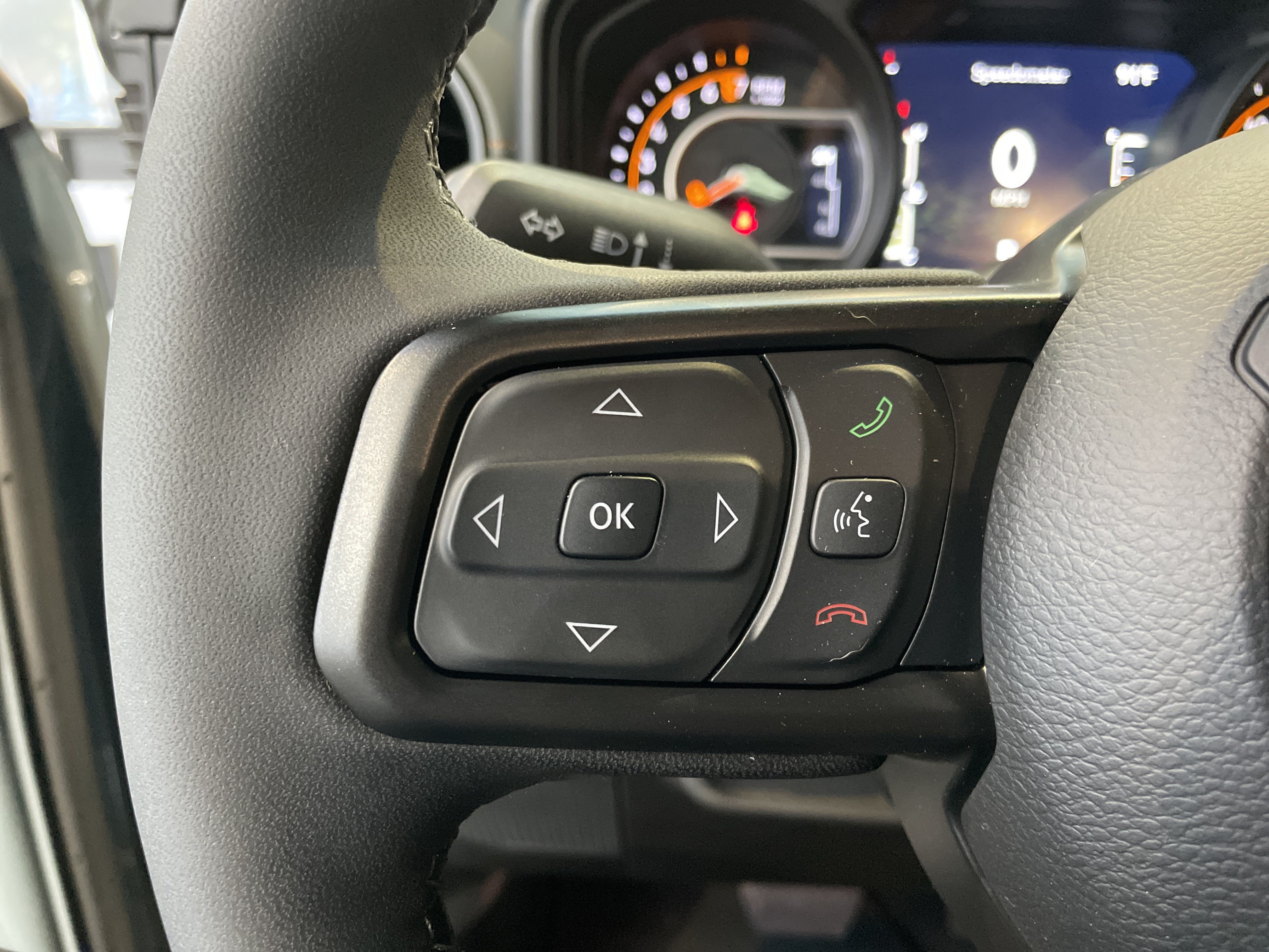 Used 2026 Jeep Gladiator Mojave w/ Steel Bumper Group AWD/4WD image 19