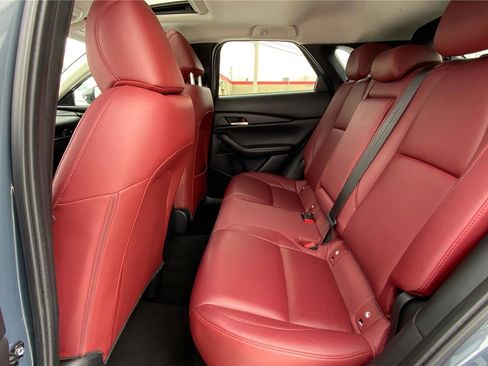 Used 2024 MAZDA CX-30 AWD 2.5 S w/ Preferred Package image 11