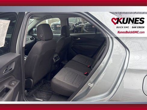 Used 2024 Chevrolet Equinox LT image 23