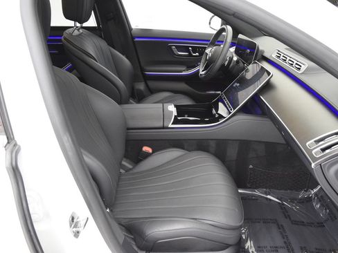 Certified 2022 Mercedes-Benz S 500 4MATIC image 15