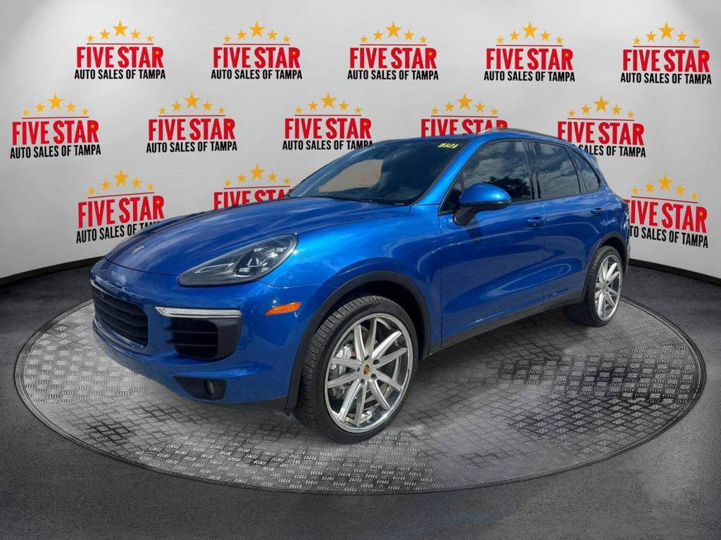 Used 2017 Porsche Cayenne S AWD/4WD image 3