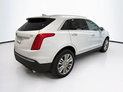 Certified 2017 Cadillac XT5 Premium Luxury w/ Driver Assist Package image 7