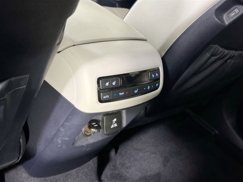 Used 2023 Hyundai Palisade Limited image 27