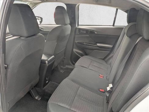 Used 2022 Mitsubishi Eclipse Cross LE AWD/4WD image 17