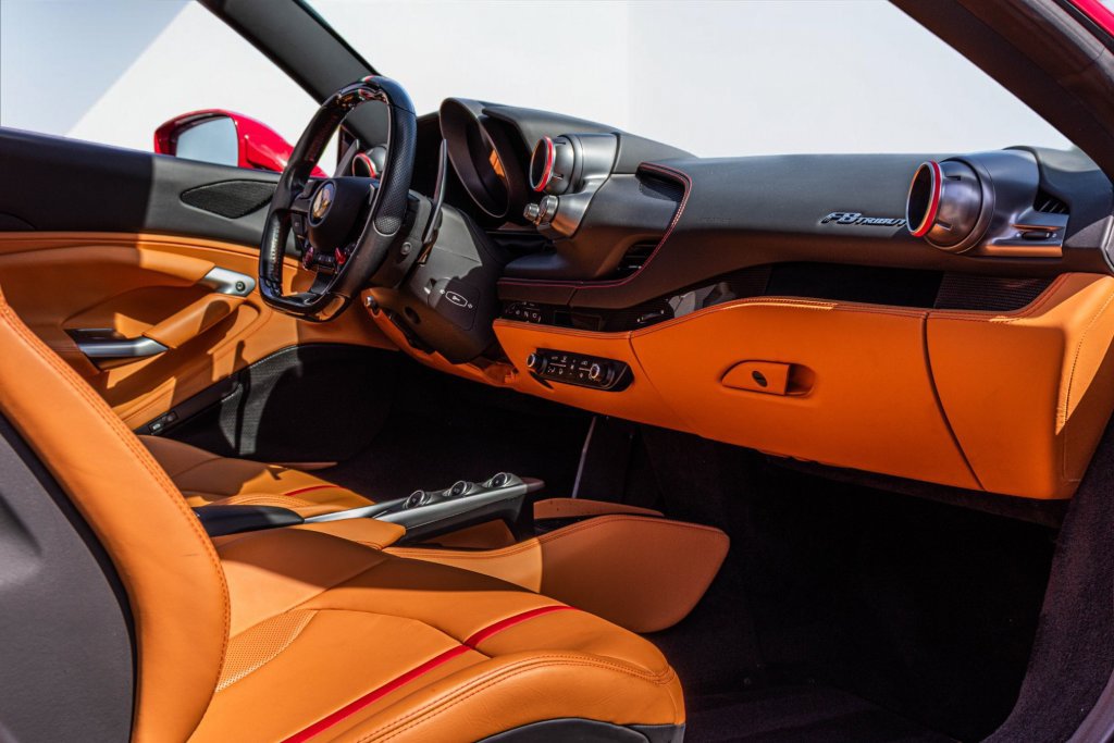 Certified 2022 Ferrari F8 Tributo RWD image 48