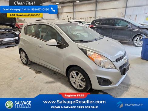 Used 2014 Chevrolet Spark LT FWD image 5