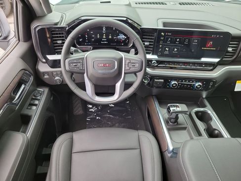New 2026 GMC Sierra 1500 SLT w/ SLT Premium Plus Package AWD/4WD image 18