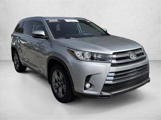 Certified 2018 Toyota Highlander Limited Platinum AWD/4WD video 3