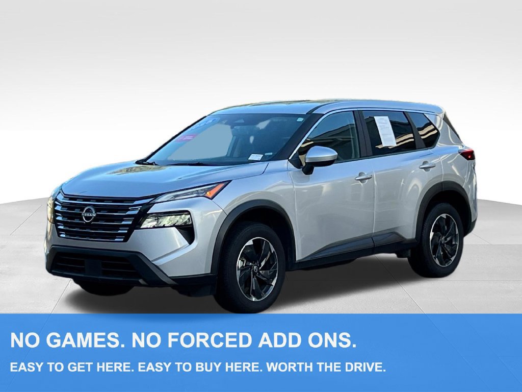 Used 2025 Nissan Rogue SV AWD/4WD image 1