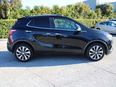 Used 2019 Buick Encore Essence w/ Safety Package II FWD image 8
