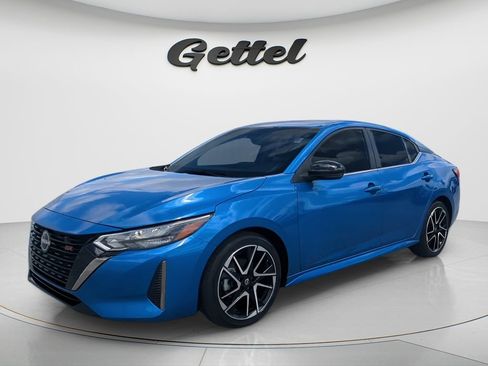 Certified 2024 Nissan Sentra SR w/ Trunk Package image 1