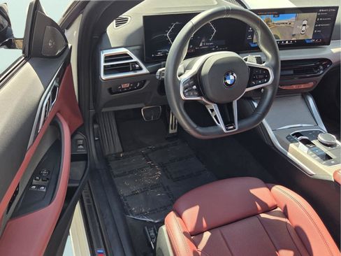 Used 2025 BMW 430i Coupe w/ M Sport Package RWD image 12