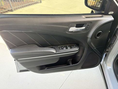 Used 2022 Dodge Charger Scat Pack RWD image 7