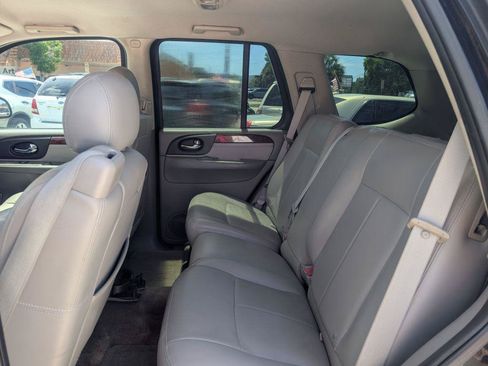 Used 2008 GMC Envoy SLT RWD image 10