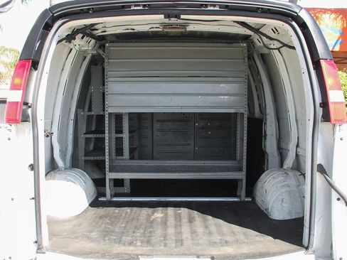 Used 2012 Chevrolet Express 2500 w/ Power Package image 8