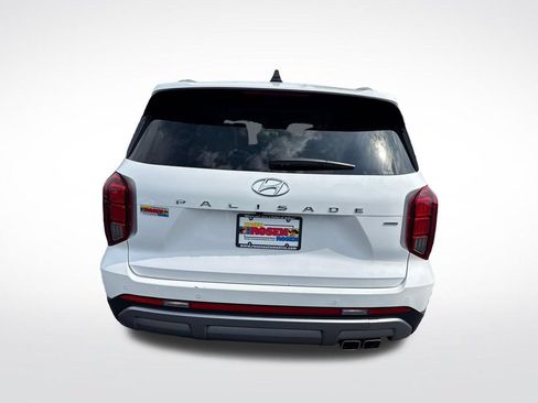 Certified 2024 Hyundai Palisade Limited AWD/4WD image 4