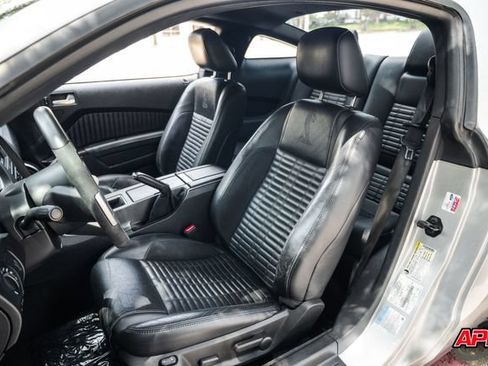 Used 2011 Ford Mustang Shelby GT500 w/ SVT Performance Pkg RWD image 6